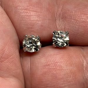 Earrings cubic‎ zirconia